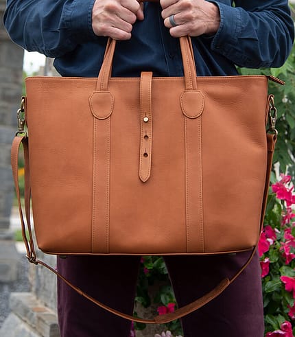 Leather tote bag