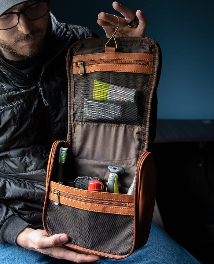 ANDRÉS | Leather Hanging Dopp Kit (SLC-402) - Image 10