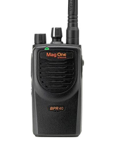 Radio_BPR40_FaceOn